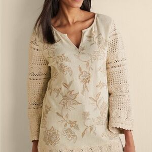 Soft Surroundings Cream Long Sleeve Graphic Tunic